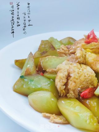 黄瓜炒鸡蛋的做法步调：9