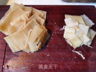 肉皮冻的做法步调：6