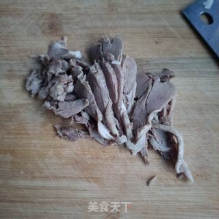 利剑菜丁羊肉汤的做法步调：2