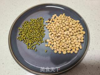 蜂蜜豆乳的做法步调：1