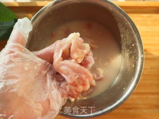 广式冬菇蒸滑鸡的做法步调：4