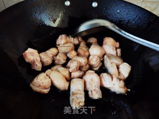 白烧蚕豆的做法步调：2