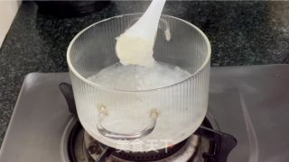 奶喷鼻银耳燕麦粥的做法步调：6