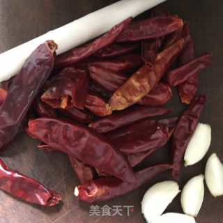 酸辣利剑菜的做法步调：2