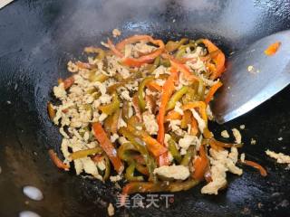 辣椒炒鸡胸肉的做法步调：4