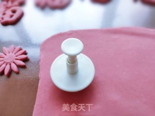 祸字馒头的做法步调：6