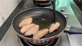 排骨鸡翅煲的做法步调：7