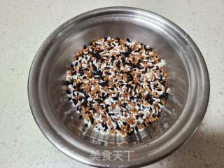 白薯纯粮米粥的做法步调：2