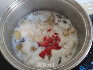 白枣苹果酒酿煮蛋的做法步调：5