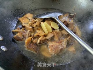 朱鱼炖排骨的做法步调：10