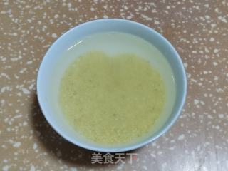 海参北瓜小米粥的做法步调：2