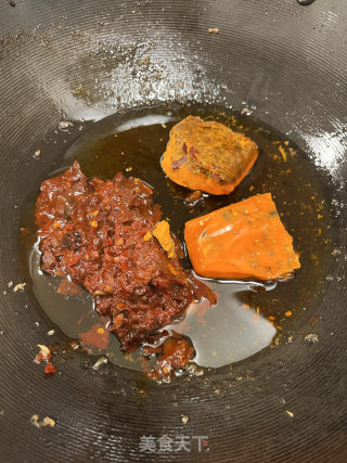 豆干肉终米线酱的做法步调：5